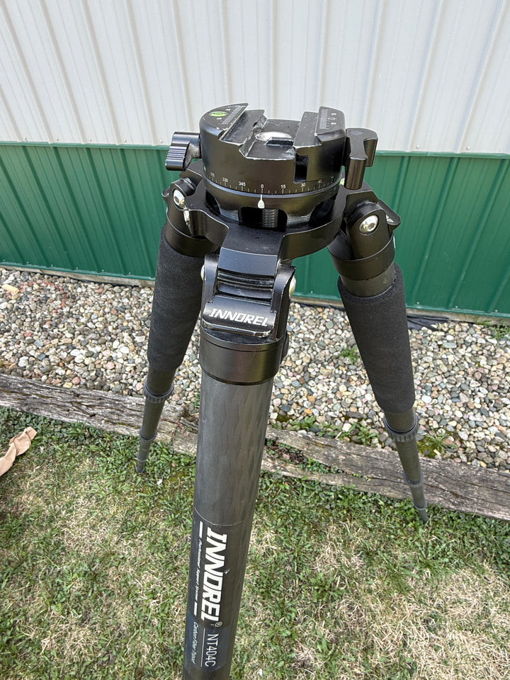 Innorel NT404C 4 Section Carbon Fiber Tripod with Level head (Preowned)