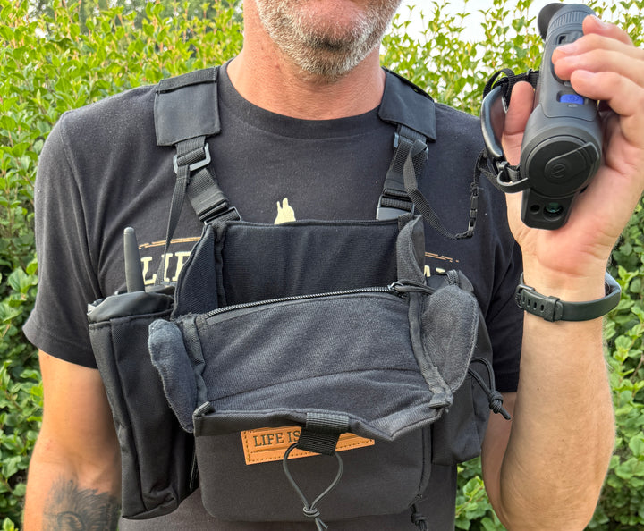 LIFE IS NOW OUTDOORS PREDATOR HUNTING BINOCULAR CHEST PACK-BINO HARNESS V 2.0 MULTI CAM