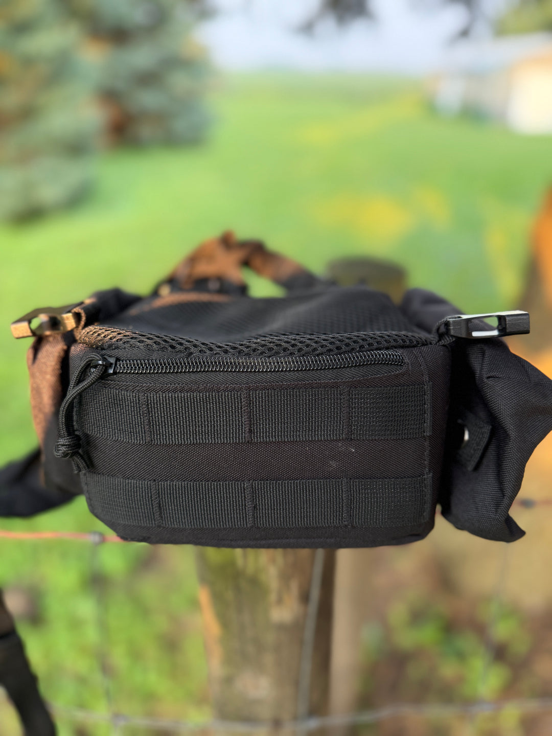 LIFE IS NOW OUTDOORS PREDATOR HUNTING BINOCULAR CHEST PACK-BINO HARNESS V 2.0 MULTI CAM
