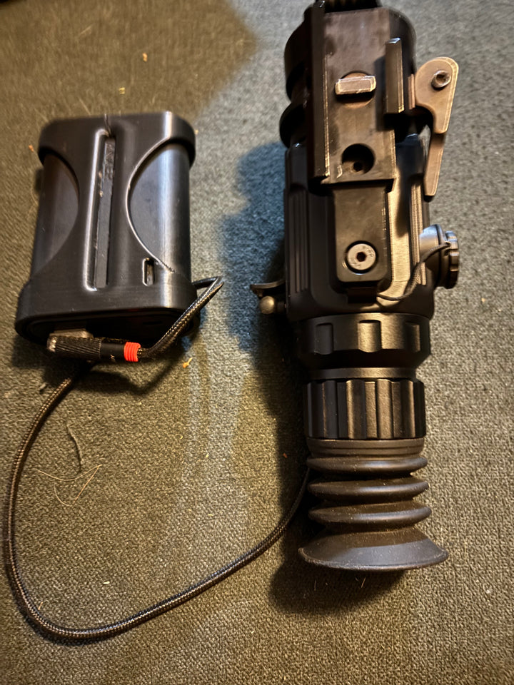 Bering Optics Super Hogster Preowned