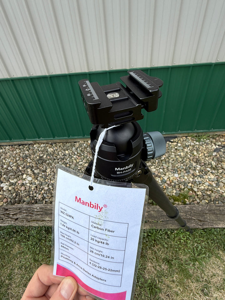 Manbilly Carbon Fiber 4 Section Tripod with removeable ball head