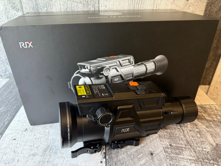 Rix D6 640 resolution (pre owned 4 year’s warranty remaining) excellent condition
