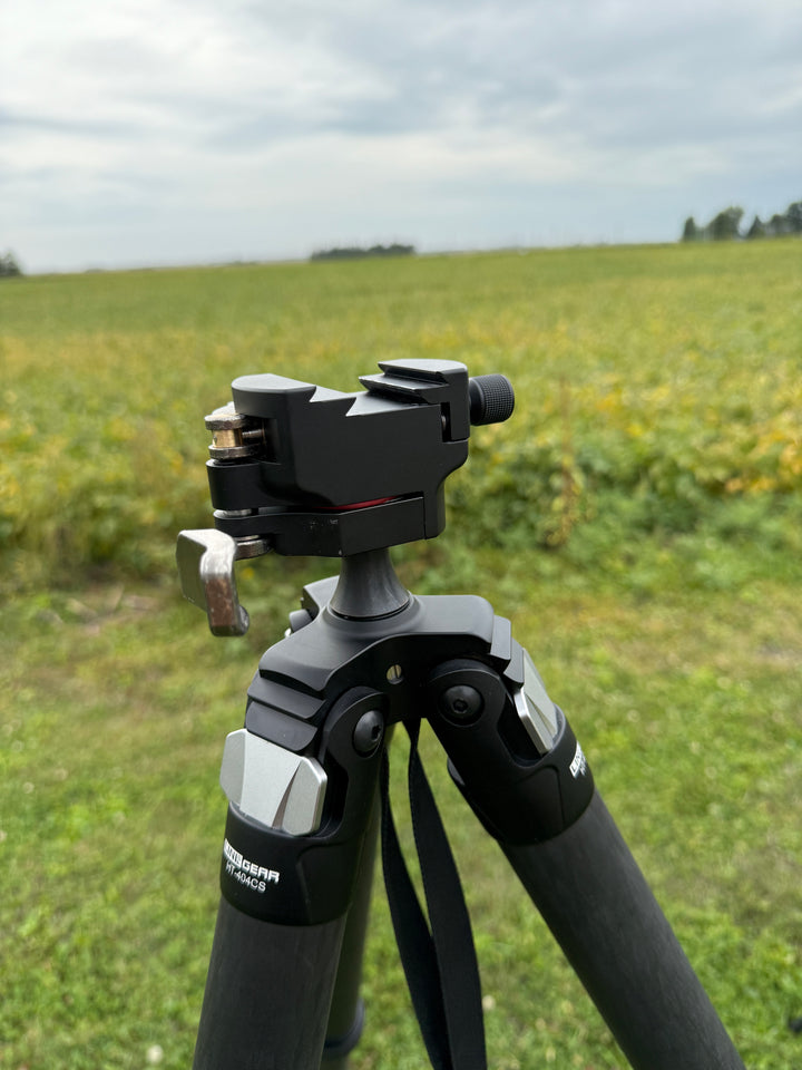 LiniGear HT-40CS Carbon Fiber Tripod with Anvil style head w/arca and pic rail connection