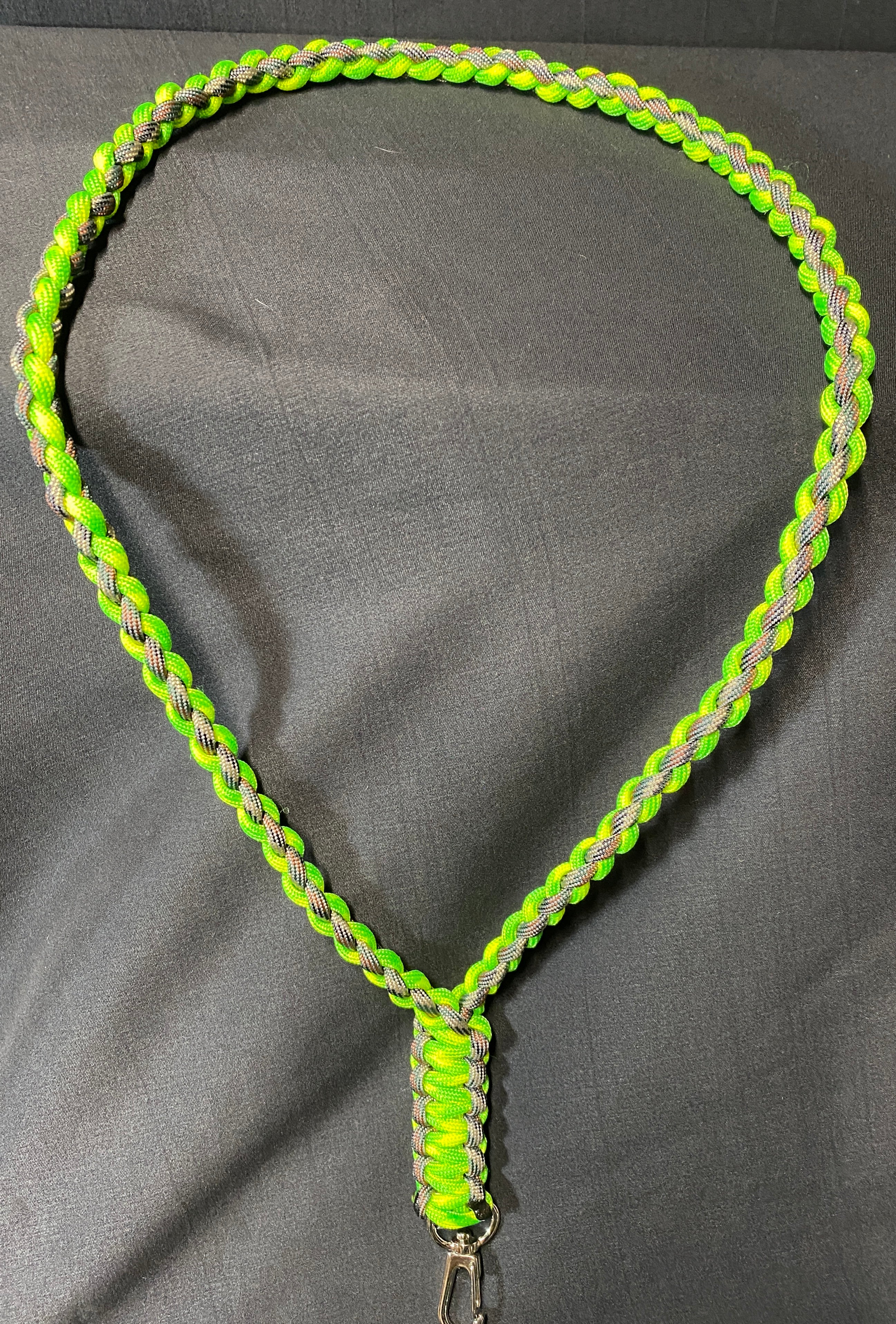 How to braid deals paracord